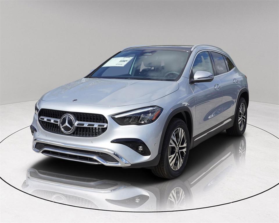 new 2025 Mercedes-Benz GLA 250 car, priced at $46,915