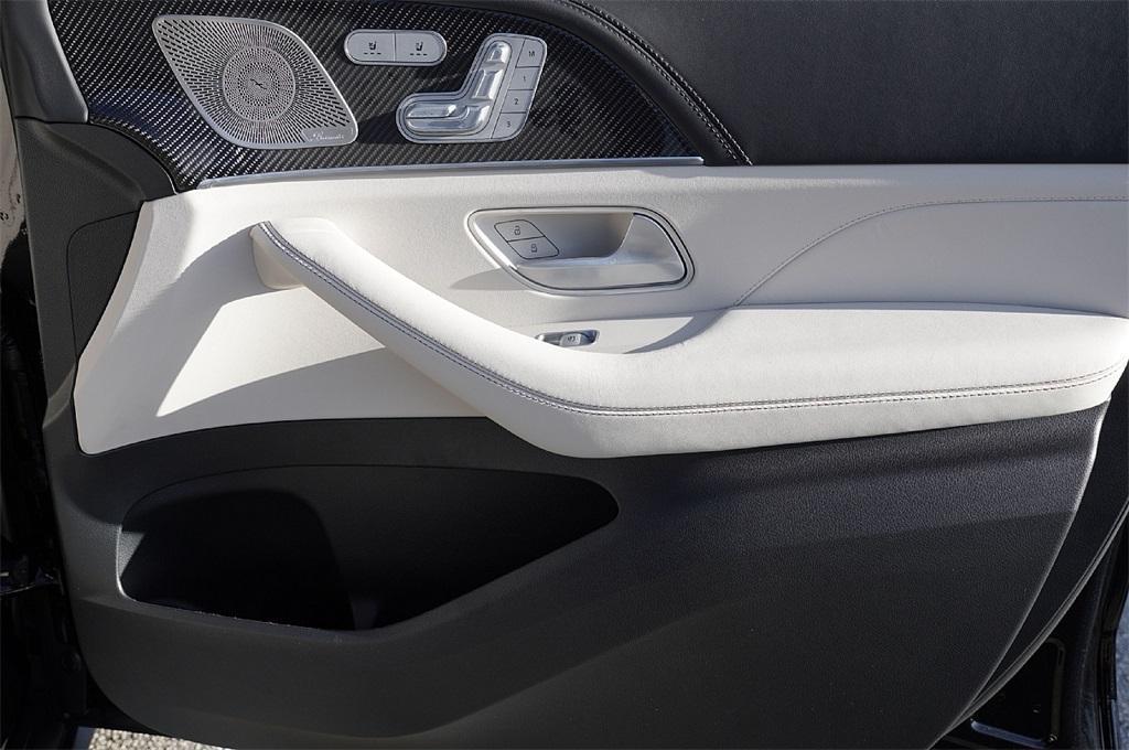 new 2026 Mercedes-Benz AMG GLE 53 car, priced at $98,812