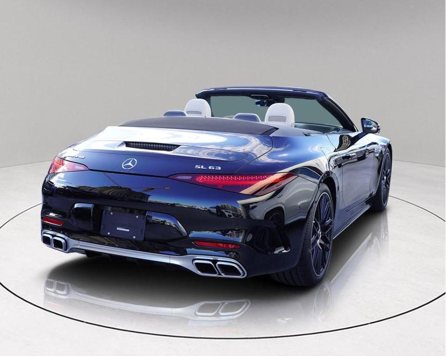 new 2024 Mercedes-Benz AMG SL 63 car, priced at $174,983