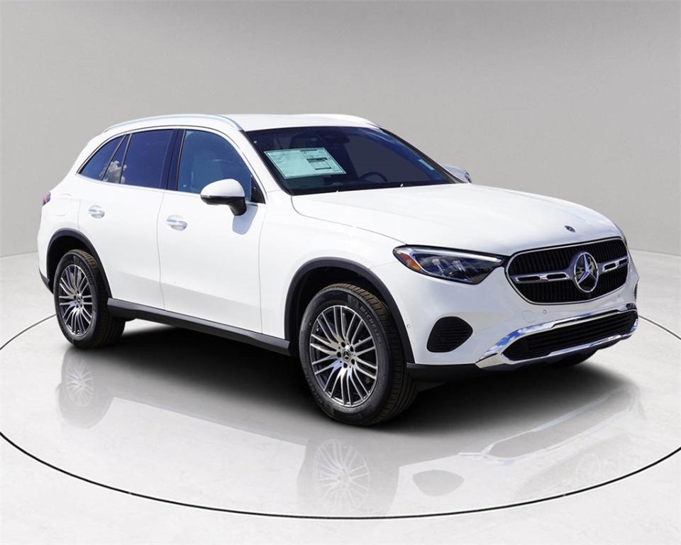 new 2025 Mercedes-Benz GLC 300 car, priced at $48,906