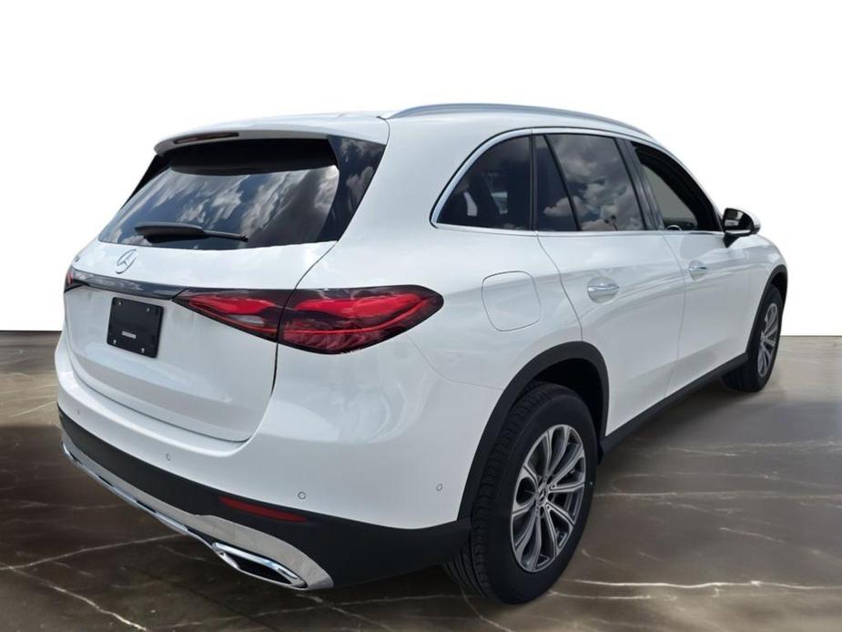 new 2024 Mercedes-Benz GLC 300 car, priced at $52,840