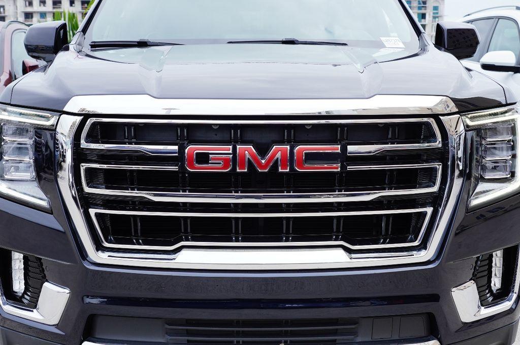 used 2021 GMC Yukon XL car, priced at $43,900