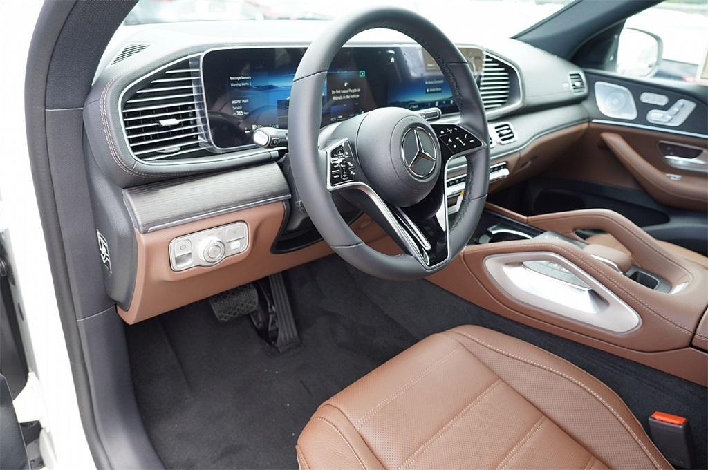new 2026 Mercedes-Benz GLE 450 car, priced at $81,299