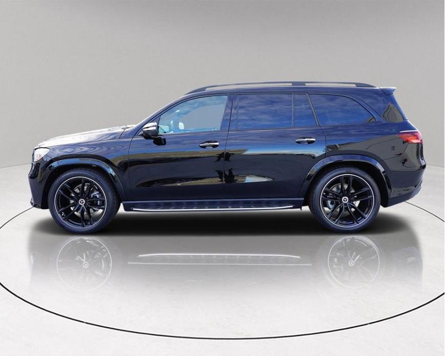 new 2025 Mercedes-Benz GLS 580 car, priced at $113,768