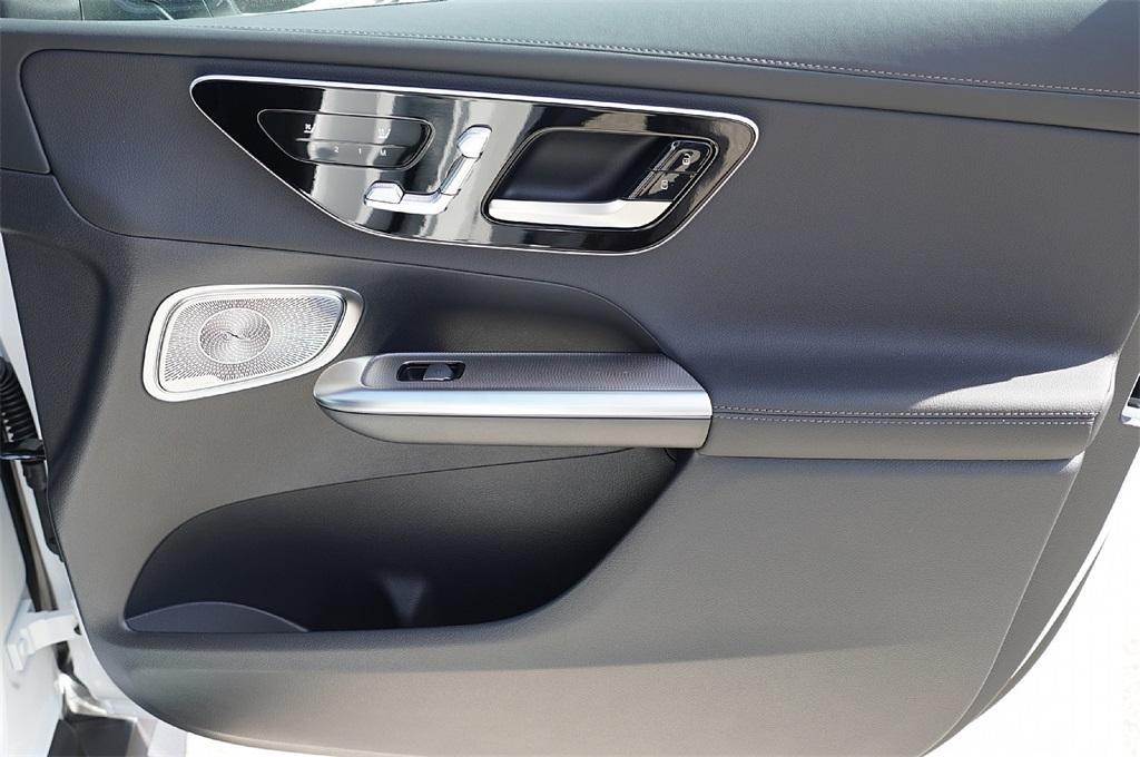 new 2025 Mercedes-Benz GLC 350e car, priced at $67,255