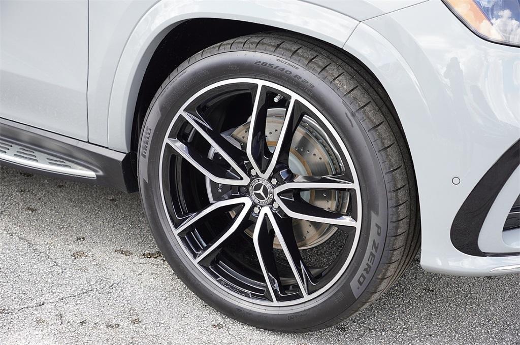 new 2026 Mercedes-Benz GLS 450 car, priced at $96,957