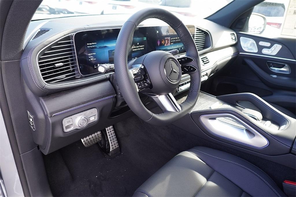 new 2026 Mercedes-Benz GLS 450 car, priced at $98,415