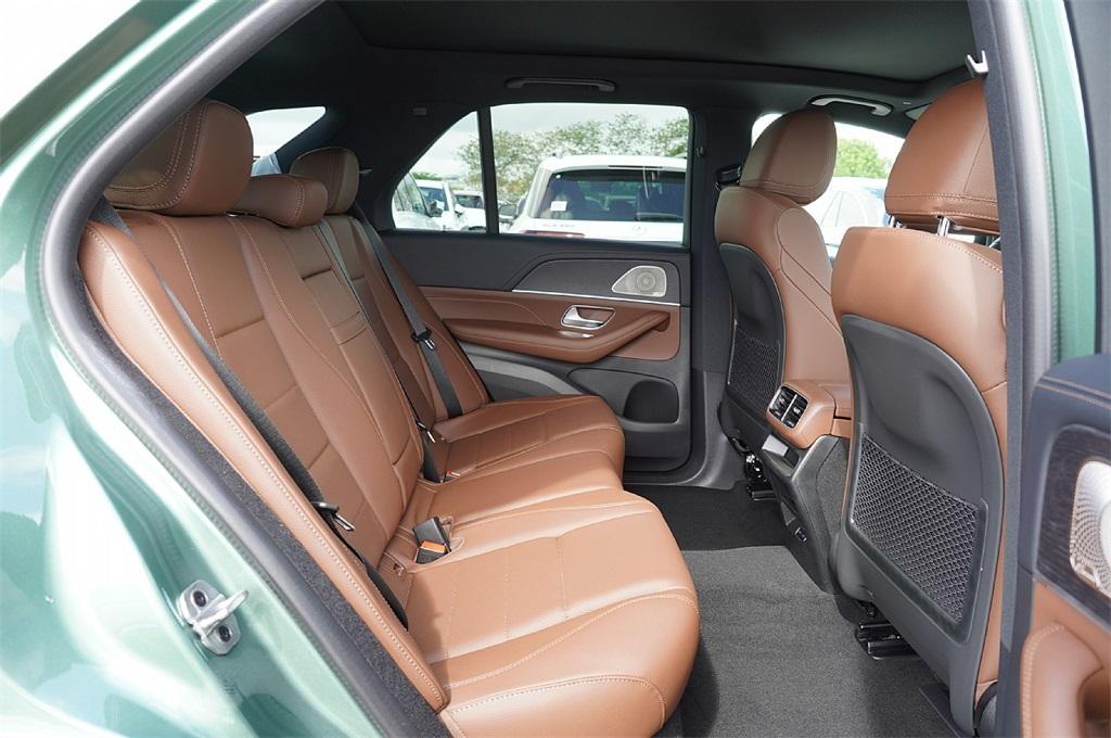 new 2025 Mercedes-Benz GLE 450e car, priced at $84,494
