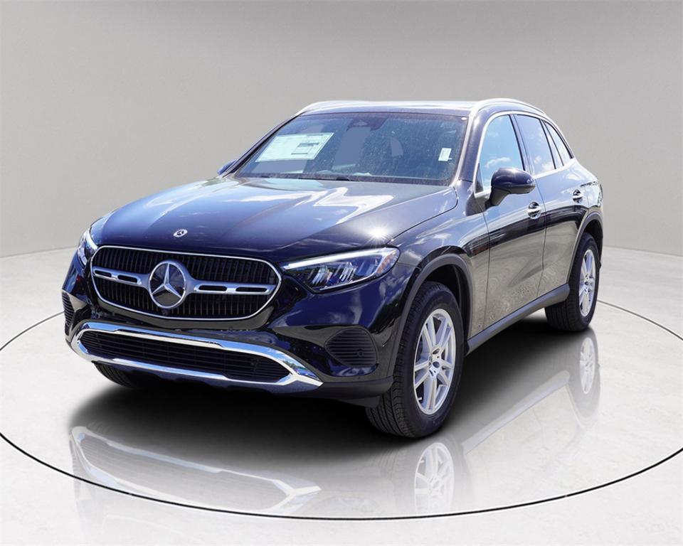 new 2025 Mercedes-Benz GLC 300 car, priced at $47,792