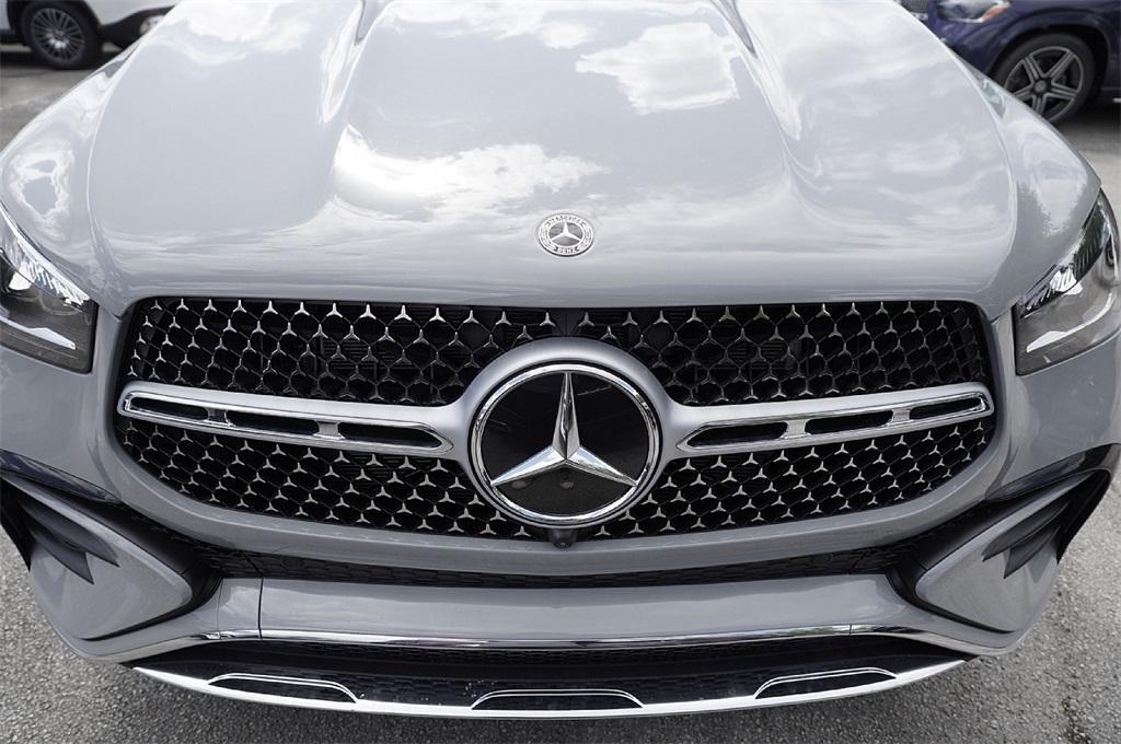 new 2026 Mercedes-Benz GLE 450 car, priced at $78,181