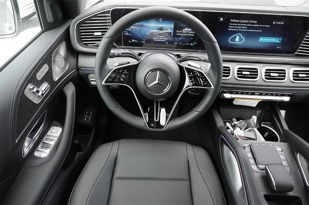 new 2026 Mercedes-Benz GLE 450 car, priced at $78,181
