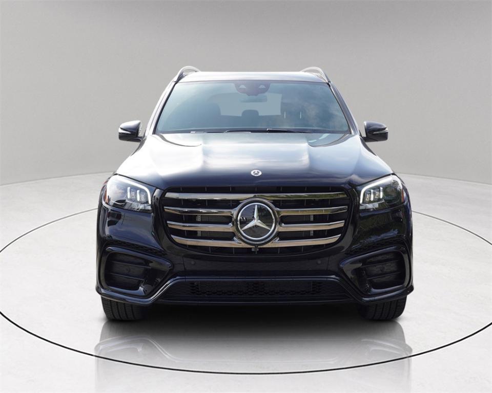 new 2025 Mercedes-Benz GLS 450 car, priced at $94,855