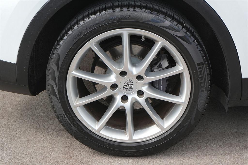 used 2019 Porsche Cayenne car, priced at $39,995