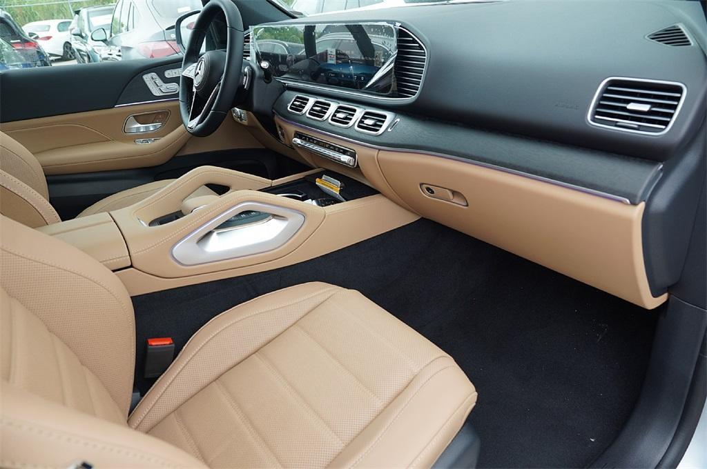 new 2025 Mercedes-Benz GLE 350 car, priced at $67,241