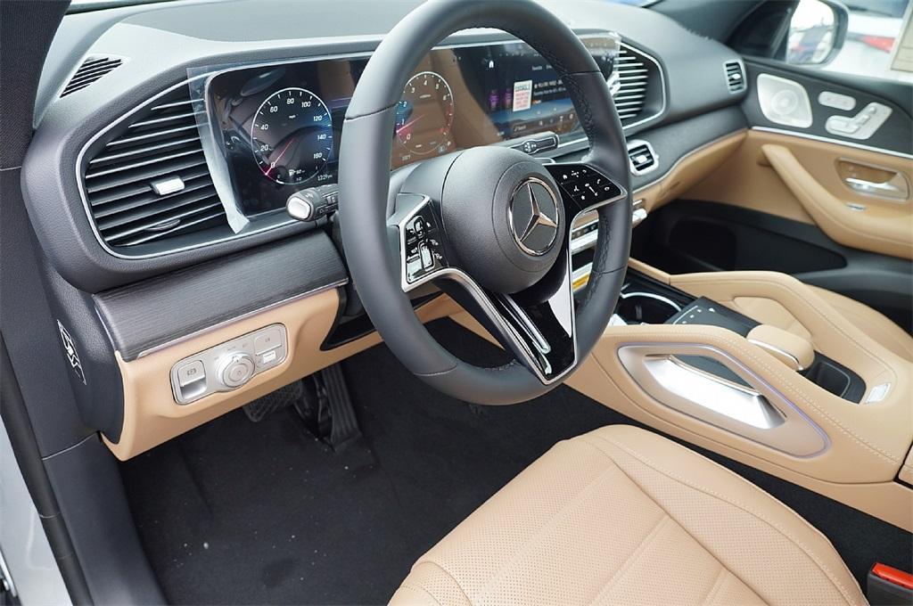 new 2025 Mercedes-Benz GLE 350 car, priced at $67,241