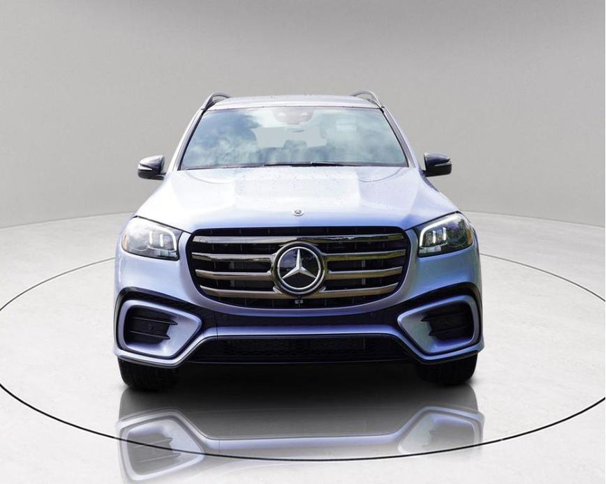 new 2025 Mercedes-Benz GLS 450 car, priced at $100,321