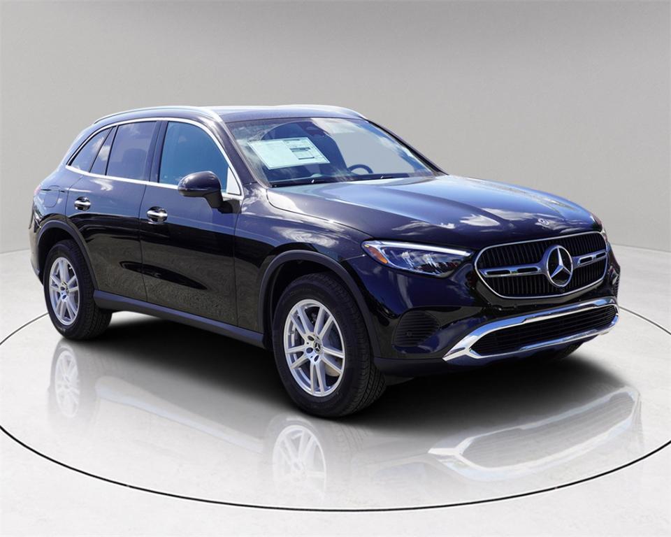 new 2025 Mercedes-Benz GLC 300 car, priced at $47,792