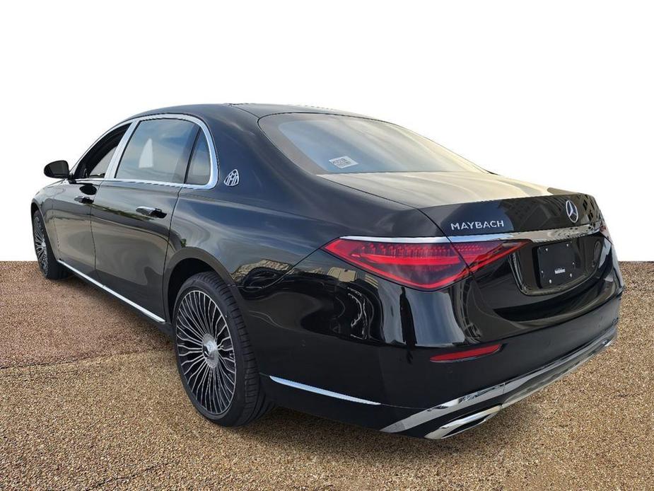 new 2024 Mercedes-Benz Maybach S 580 car, priced at $197,490