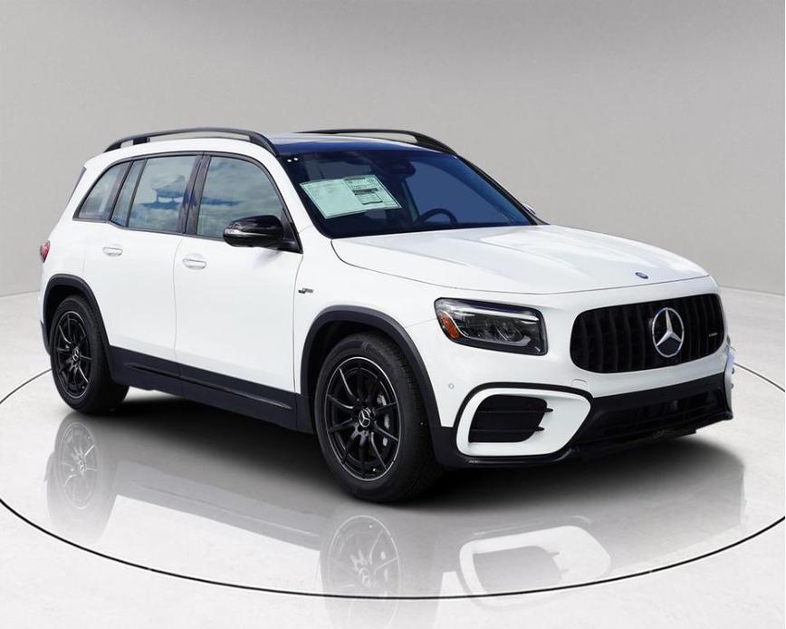 new 2025 Mercedes-Benz AMG GLB 35 car, priced at $58,574