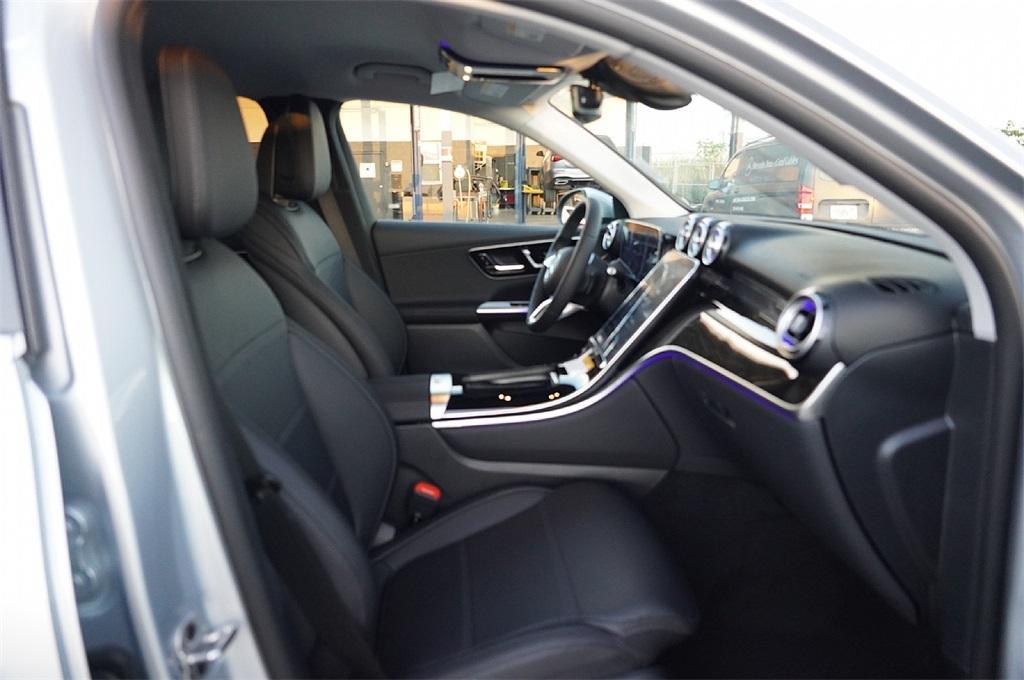 new 2025 Mercedes-Benz GLC 350e car, priced at $58,547