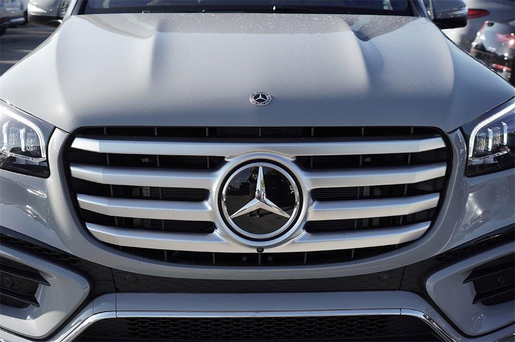 new 2026 Mercedes-Benz GLS 580 car, priced at $116,722