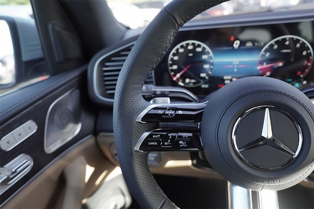 new 2026 Mercedes-Benz GLS 580 car, priced at $116,722