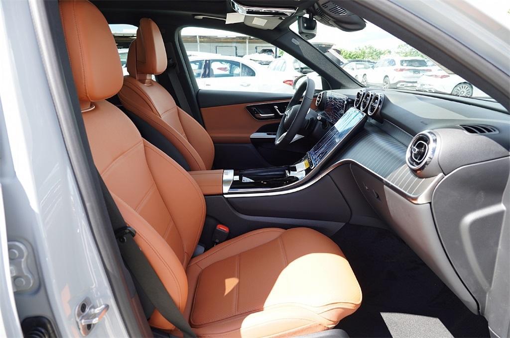 new 2026 Mercedes-Benz GLC 300 car, priced at $52,096