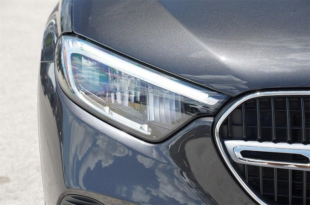 new 2025 Mercedes-Benz GLC 300 car, priced at $52,639
