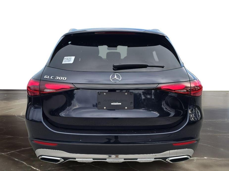 new 2024 Mercedes-Benz GLC 300 car, priced at $54,569