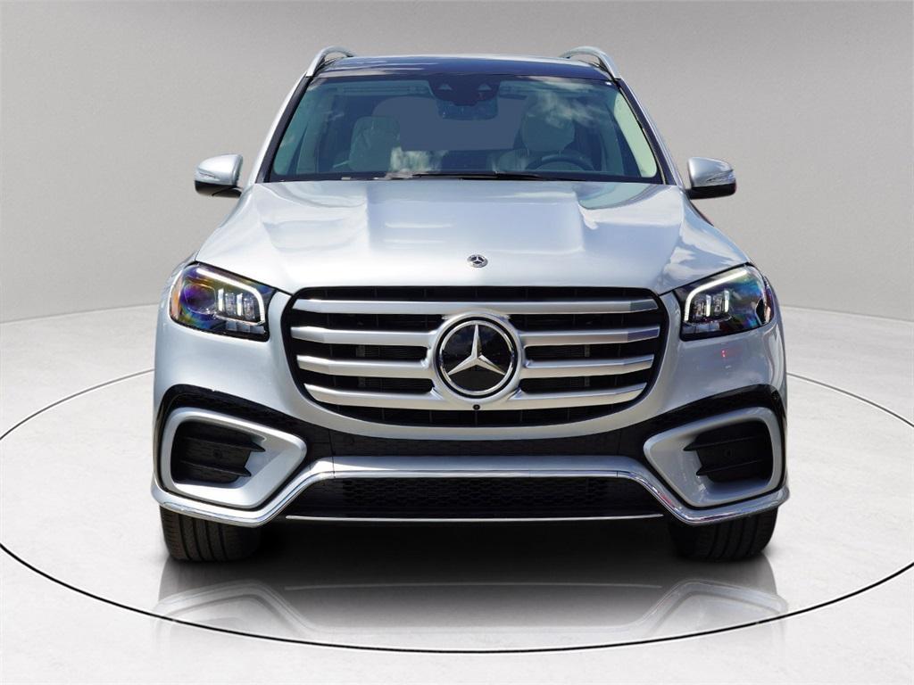 new 2025 Mercedes-Benz GLS 450 car, priced at $91,795