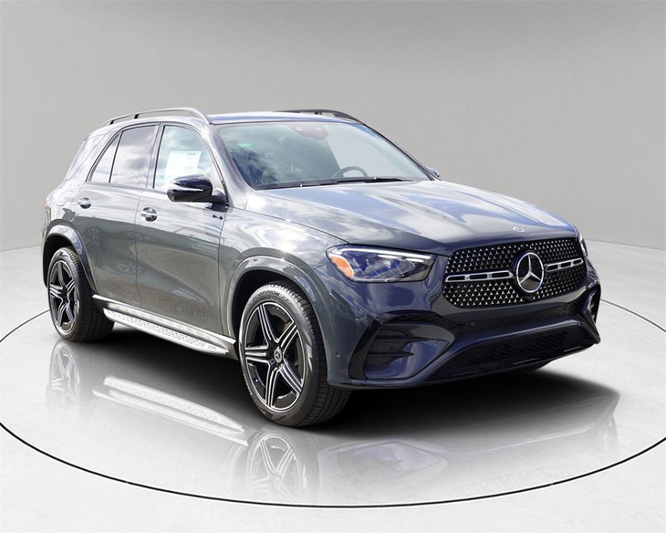 new 2025 Mercedes-Benz GLE 450e car, priced at $90,360