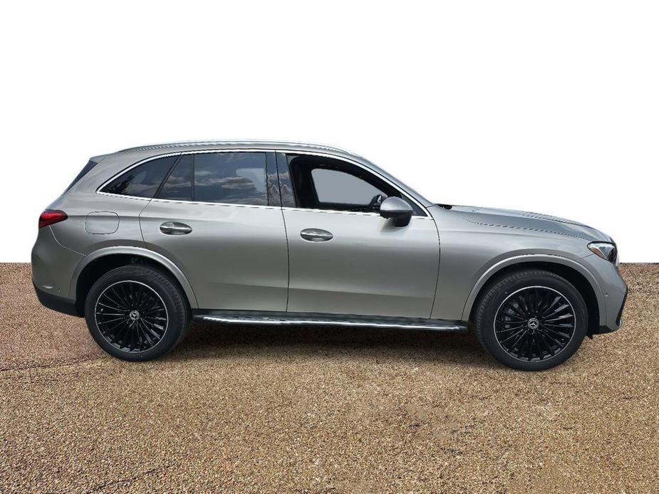 new 2024 Mercedes-Benz GLC 300 car, priced at $59,232