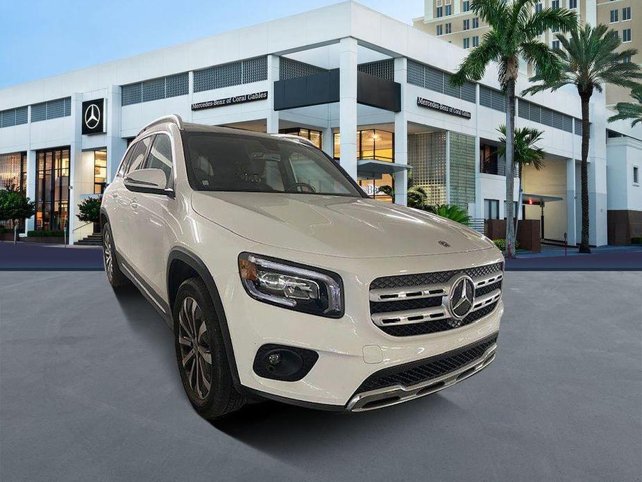 used 2021 Mercedes-Benz GLB 250 car, priced at $34,998