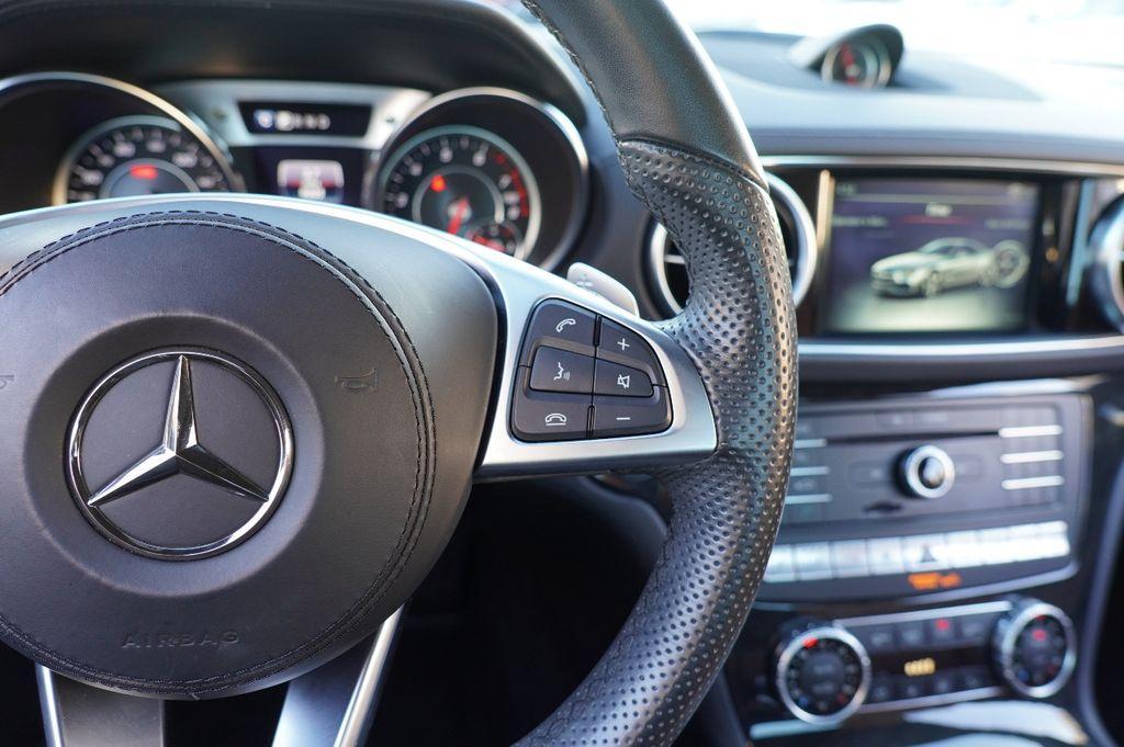 used 2020 Mercedes-Benz SL 550 car, priced at $79,400