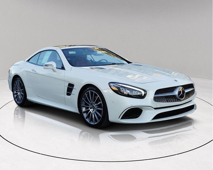 used 2020 Mercedes-Benz SL 550 car, priced at $79,400