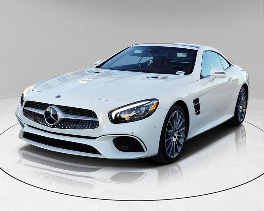 used 2020 Mercedes-Benz SL 550 car, priced at $79,400