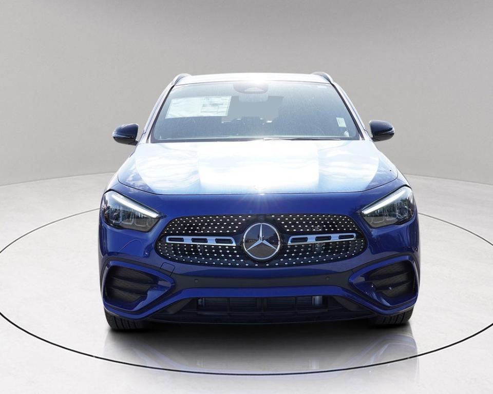 new 2025 Mercedes-Benz GLA 250 car, priced at $48,865