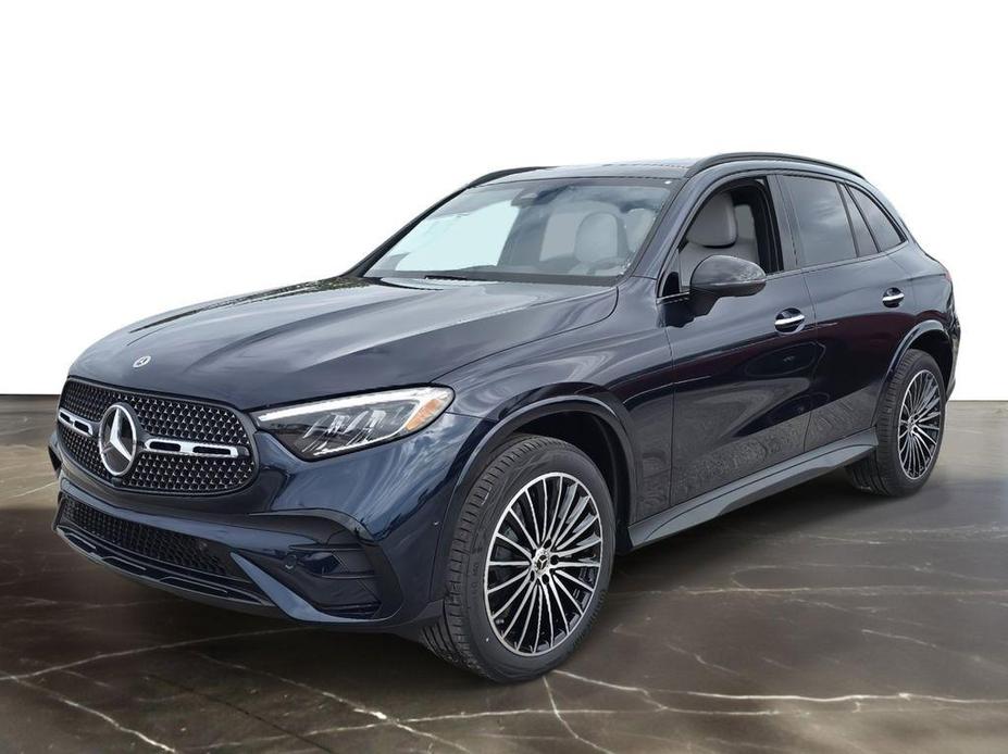 new 2024 Mercedes-Benz GLC 300 car, priced at $54,664