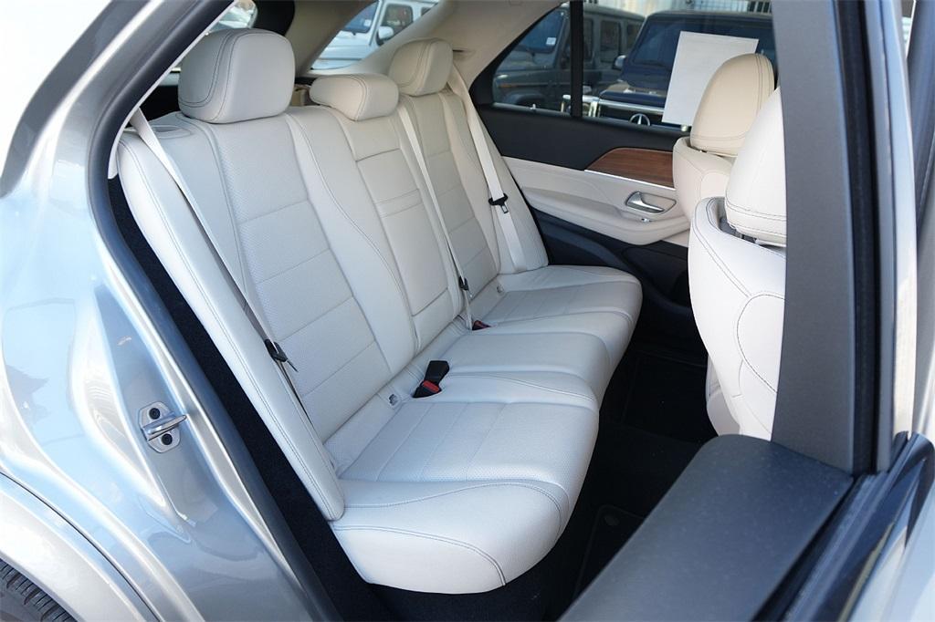 used 2023 Mercedes-Benz GLE 350 car, priced at $55,493