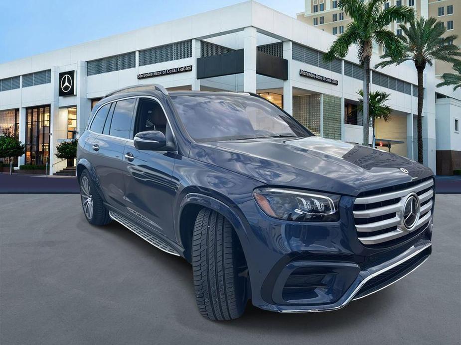 used 2024 Mercedes-Benz GLS 580 car, priced at $111,998