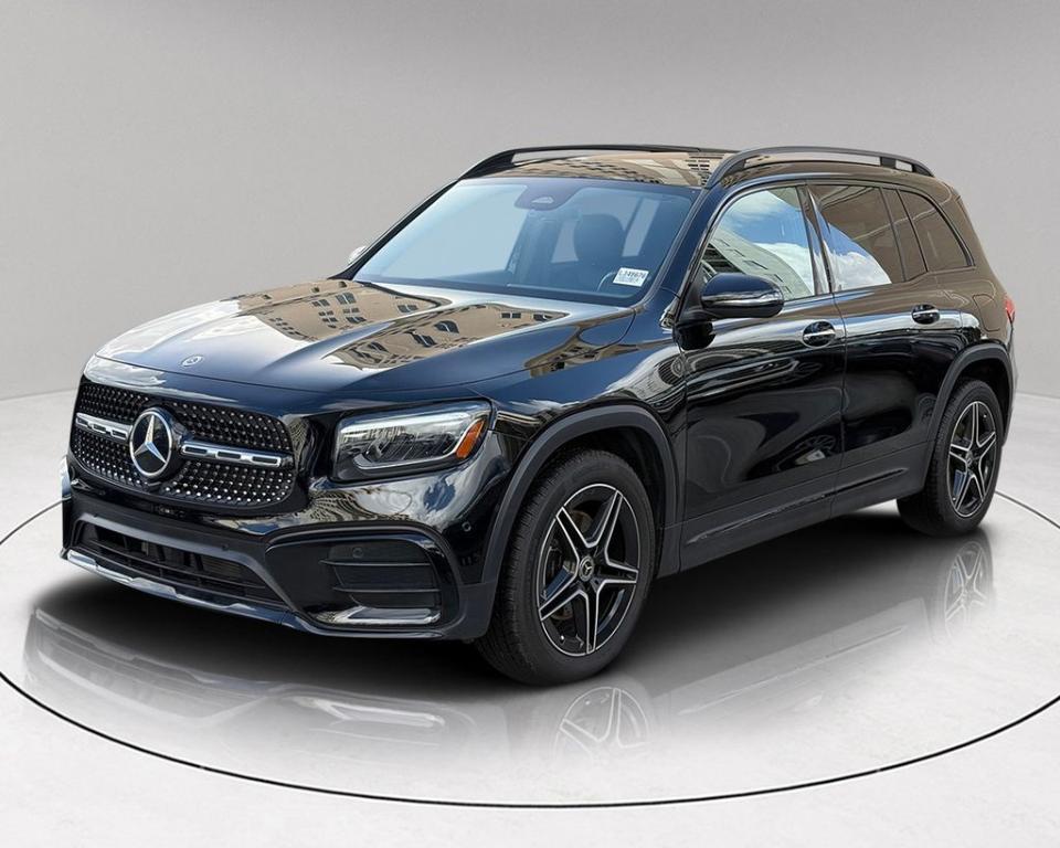 used 2024 Mercedes-Benz GLB 250 car, priced at $49,800