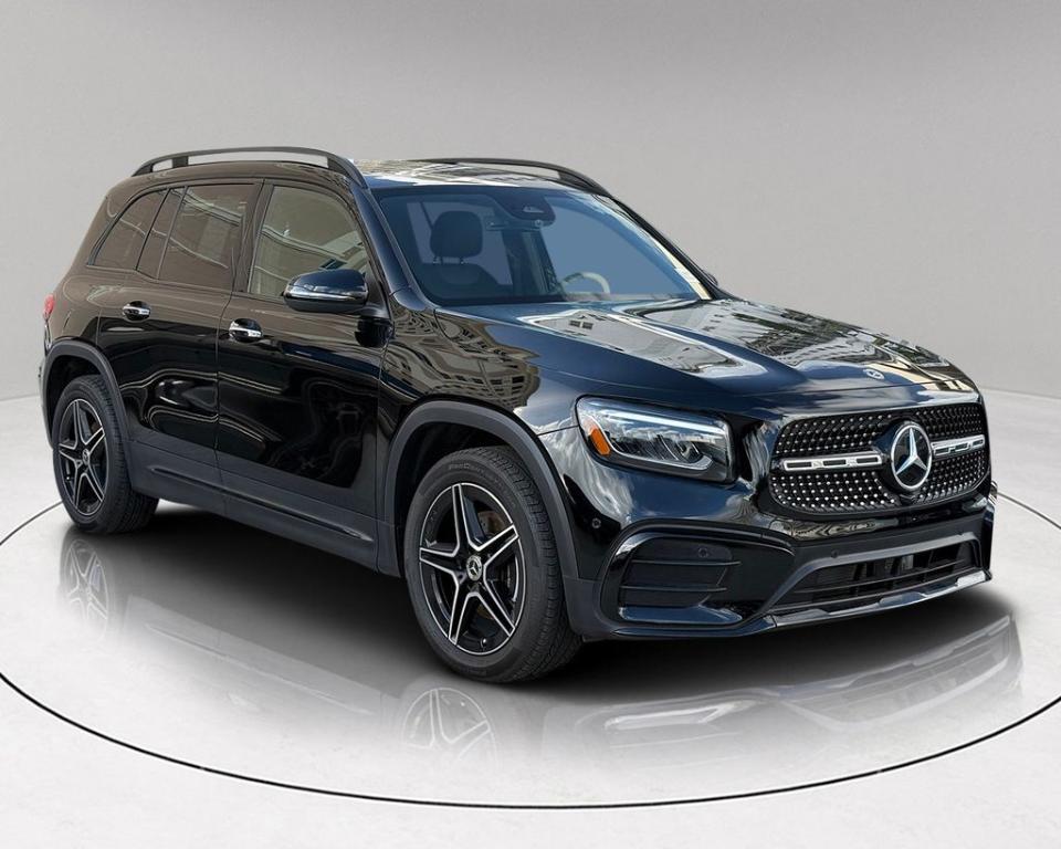 used 2024 Mercedes-Benz GLB 250 car, priced at $49,800