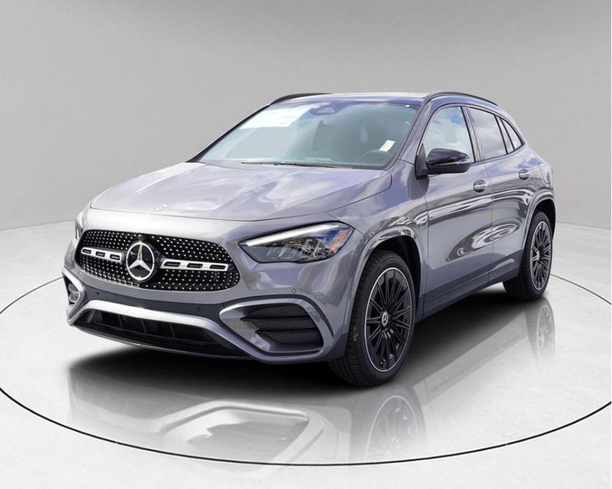 new 2025 Mercedes-Benz GLA 250 car, priced at $48,998