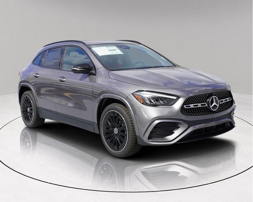 new 2025 Mercedes-Benz GLA 250 car, priced at $48,998