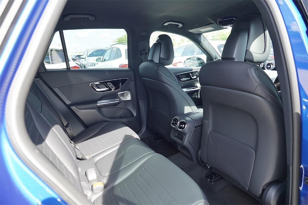 new 2025 Mercedes-Benz GLC 350e car, priced at $61,349