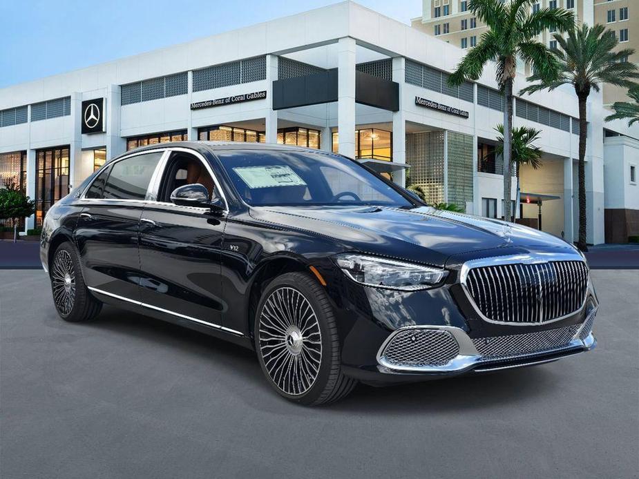 new 2024 Mercedes-Benz Maybach S 680 car, priced at $252,545
