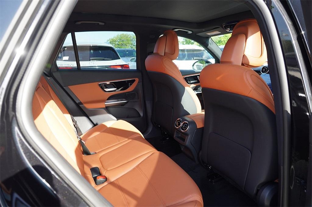 new 2025 Mercedes-Benz GLC 350e car, priced at $58,533