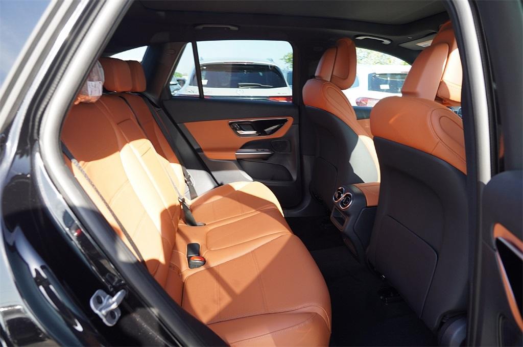new 2025 Mercedes-Benz GLC 350e car, priced at $58,533