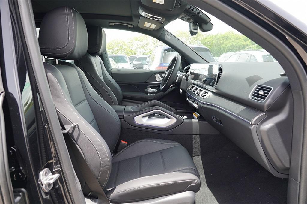 new 2025 Mercedes-Benz GLE 450e car, priced at $77,759