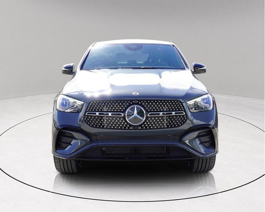 new 2025 Mercedes-Benz GLE 450 car, priced at $85,971